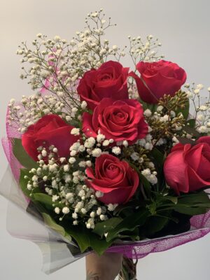 Half Dozen Pink Floyd Rose bouquet with accents